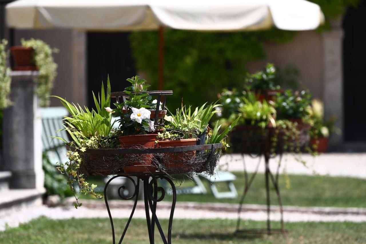 Relais Corte Paradiso Peschiera del Garda Extérieur photo