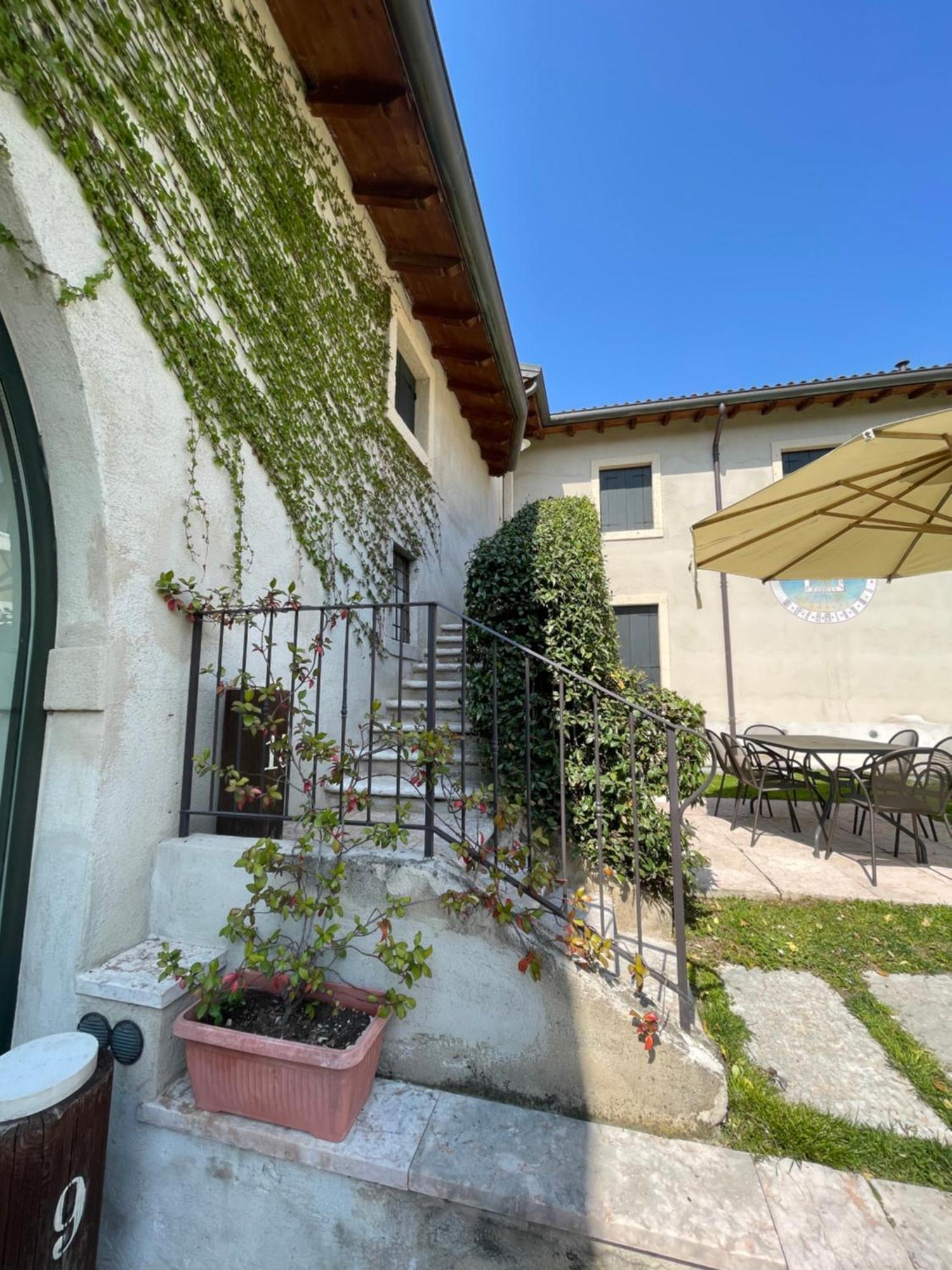 Relais Corte Paradiso Peschiera del Garda Extérieur photo
